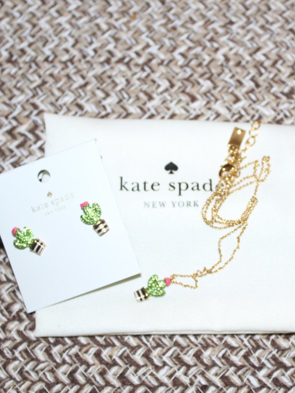NWT Kate Spade Scenic Route Gold Plated Pave Cactus Necklace & Stud Earrings Set - Picture 12 of 12